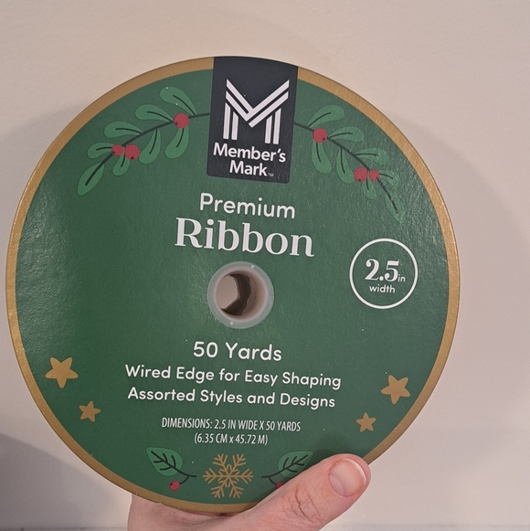 Bundle Of 6 Traditional Christmas Wired Ribbon. - Picture 13 of 13